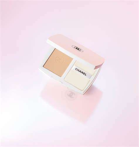 chanel le blanc brightening compact|LE BLANC BRIGHTENING COMPACT FOUNDATION .